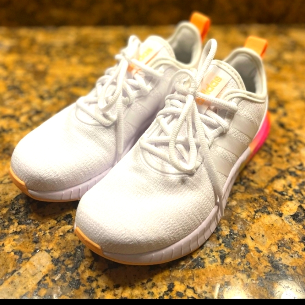 Adidas Women's Kaptir Super Size 6